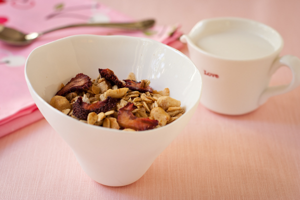 Gluten-free granola
