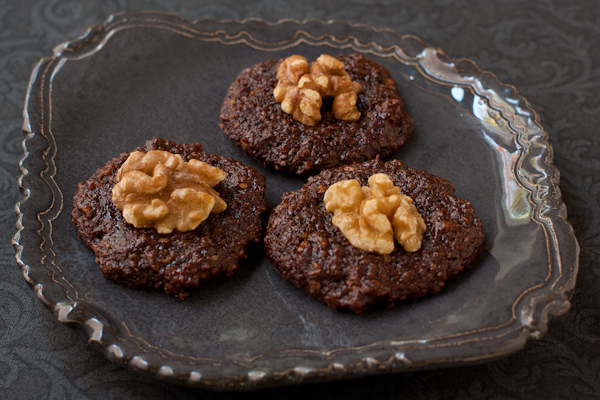 Flourless Chocolate Walnut Cookies