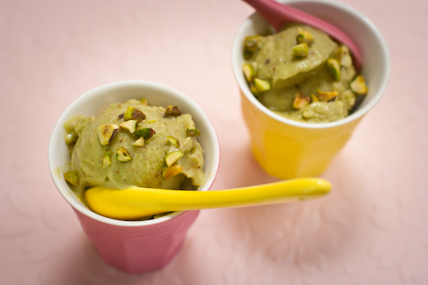 Pistachio-avocado ice cream