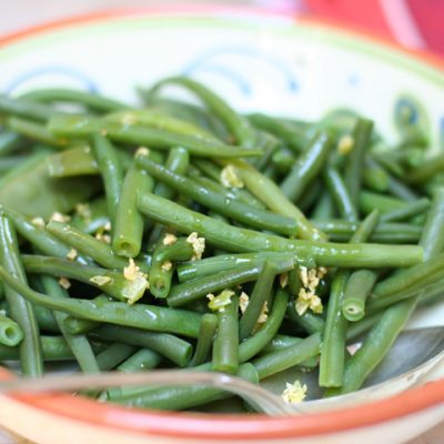Green beans with toasted garlic Haricots Verts