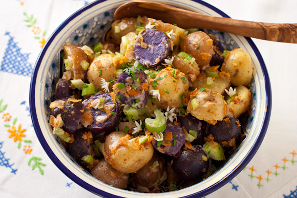 German pGerman potato salad with vegan coconut bacon | Recipe Renovatorotato salad vegan coconut bacon