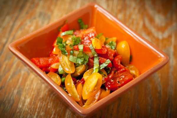Roasted red pepper yellow tomato salad