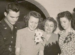 Elsie and Dorothy Koch Elsie and Dorothy Koch