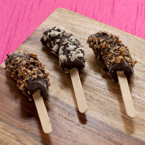 Chocolate-covered Frozen Banana Pops | Recipe Renovator | Low-sugar, gluten-free, low-sodium, paleo, vegan