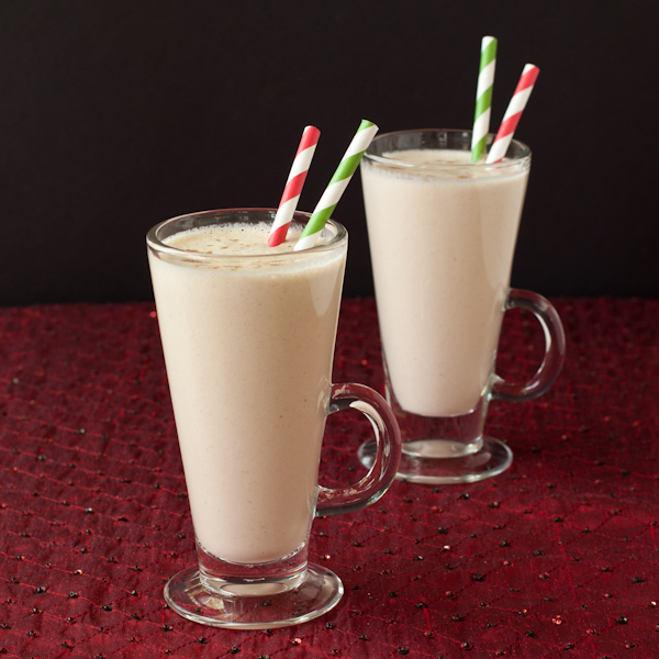 Eggnog smoothie using Davidson's Safest Choice eggs #safenog |Recipe Renovator | Gluten-free, low-sodium, paleo, sugar-free, vegan