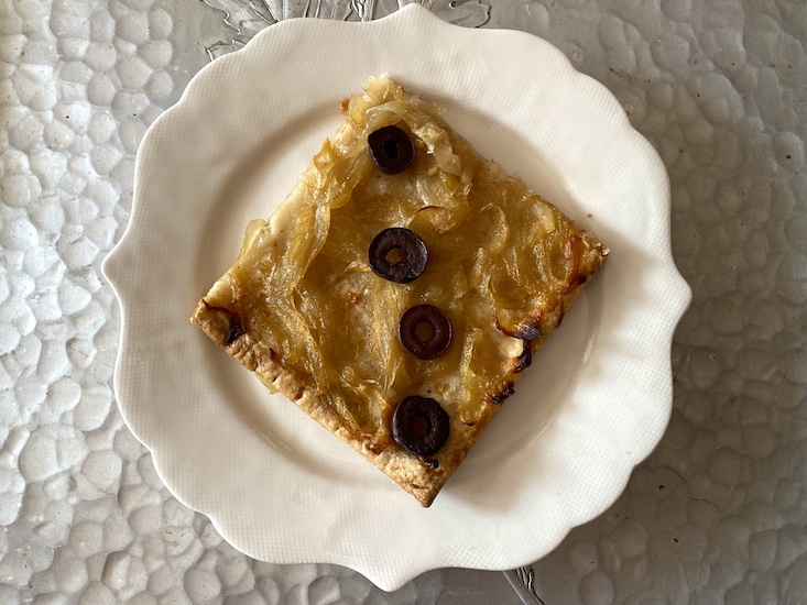 Caramelized onion tart